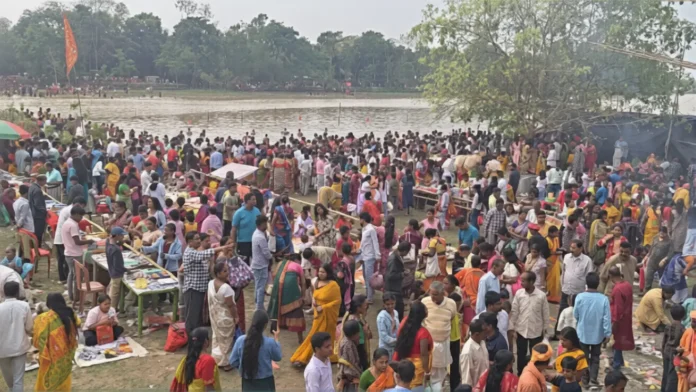 Devotees take a holy dip in the Karatoya River at Ambari, Rajganj, marking the 57th year of the traditional Ashtami ritual amid large gatherings. Thursday, 26 March 2026.