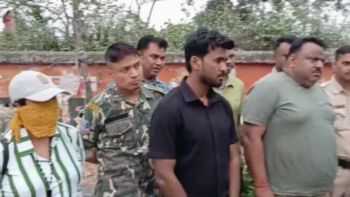 Five accused, including a woman, in police custody after a joint SOG and Siliguri Police operation busted a drug trafficking racket near Jorepani Bridge. Thursday, 09 April 2026.