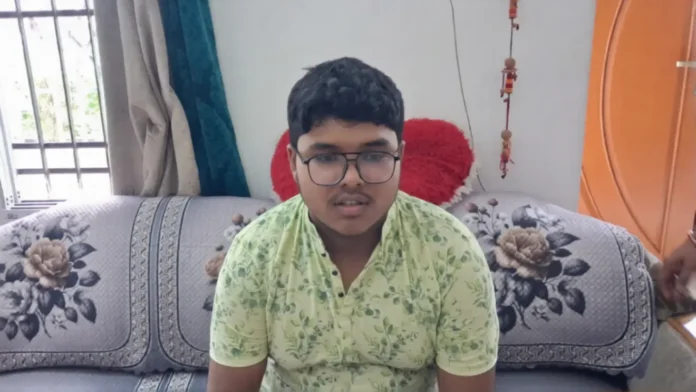 Jalpaiguri’s Archisman Majumder scored 688 out of 700 marks in Madhyamik 2026.